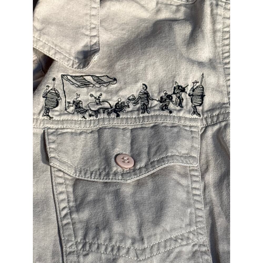 Vintage Embroidered Parisian Cafe Scene Shirt Jacket Tan Embroidered Top Medium